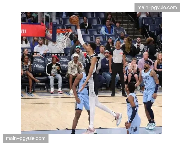 马刺年轻阵容展现潜力 文班亚马35分15篮板统治攻防